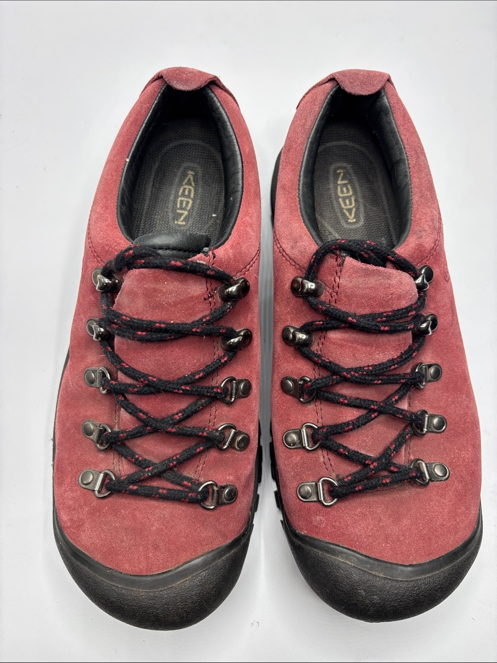 KEEN XT 0705 Women's Red MAROON Suede Leather Casual Walking Shoes Size 8.5